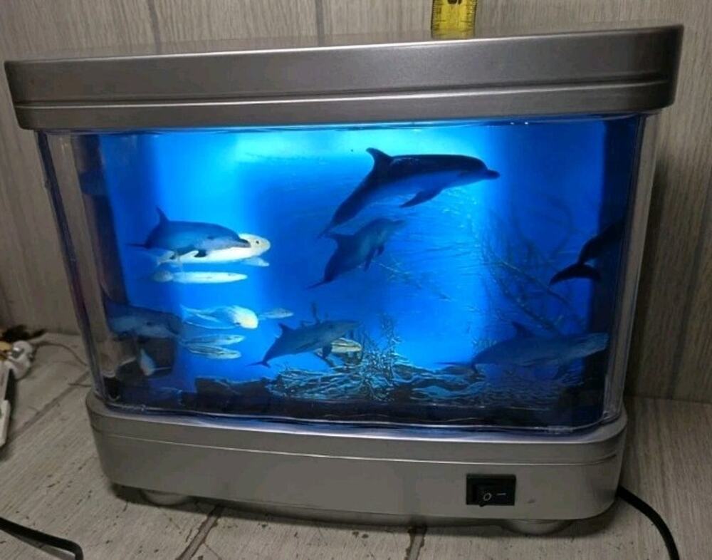 Vtg Artificial Dolphin Decorative Moving Aquarium Lamp Virtual Ocean Motion